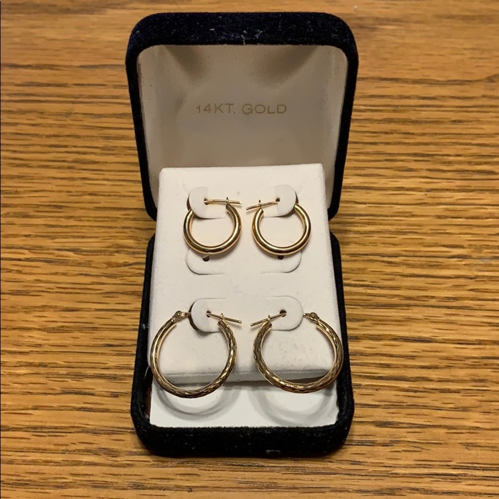 14K yellow gold hoop earrings